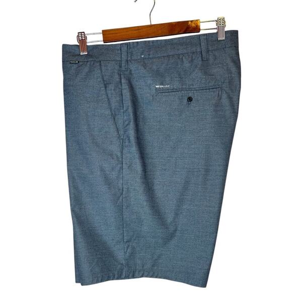 HURLEY Dri-FIT Breathe 22" Outseam Shorts in Blue Men's 40 Waist - Picture 2 of 9